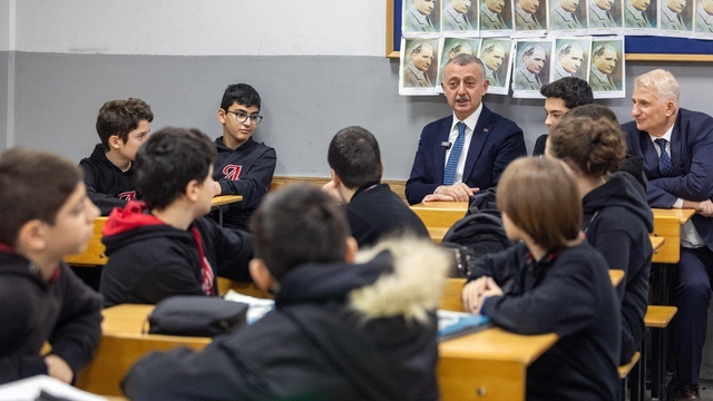 Küçük başkanın vaadi gerçek oldu
Başkan Büyükakın, öğrencinin "seçim vaadini" yerine getirdi