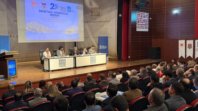 Mardin'de "Geçmişten Geleceğe Denetimli Serbestlik" paneli düzenlendi