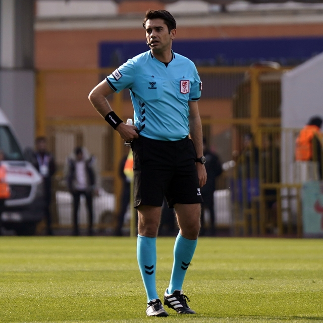 Kayserispor - Konyaspor maçını Ömer Tolga Güldibi yönetecek