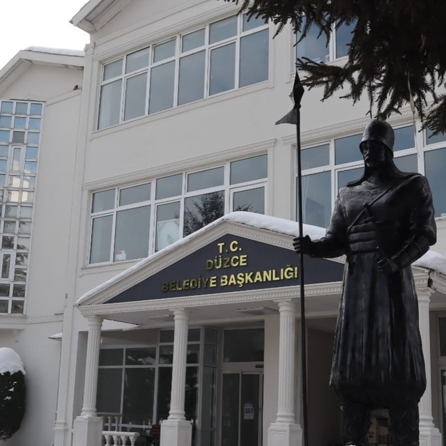 Düzce Belediyesi'nde görev değişiklikleri