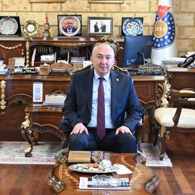 Kahramanmaraş'ta KSÜ Rektörü görevden alındı