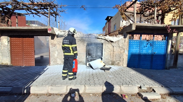 Batman'da trafo yangını
