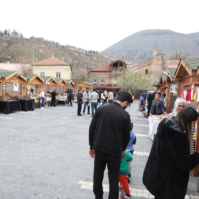 Talas'ta bu Pazar yılın son 'Maharetli Eller' günü