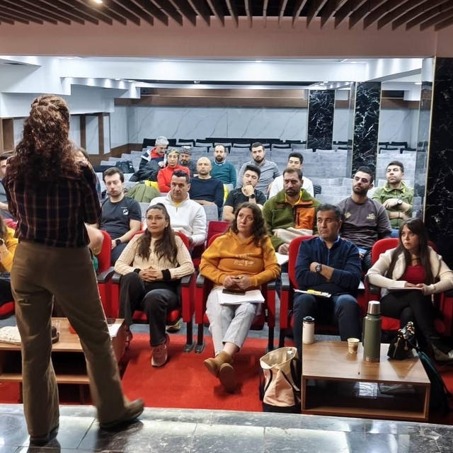 Karslı dağcılardan Kars'a Spor Tırmanış hakemliği