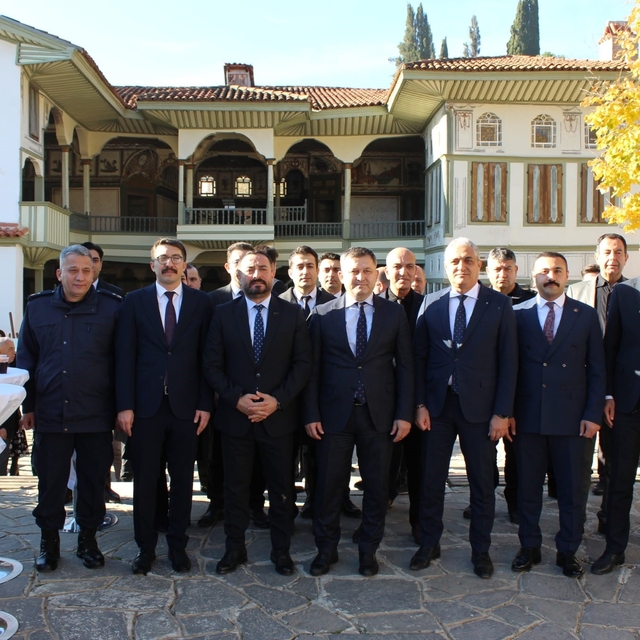 Hükümlülerin el emeği göz nuru ürünleri görücüye çıktı