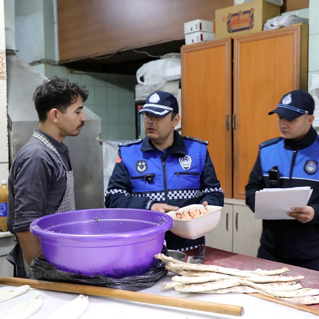 Muğla Büyükşehir Zabıtasından hijyen ve gramaj denetimi