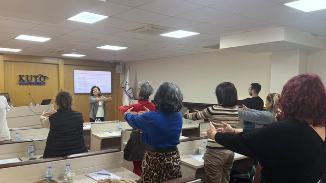 KTO'da "Müşteri ile İletişim ve Müşteri Deneyimi" eğitimi