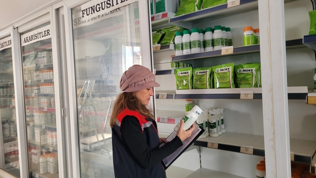 Buharkent'te bitki koruma ve gübre bayilerine denetim