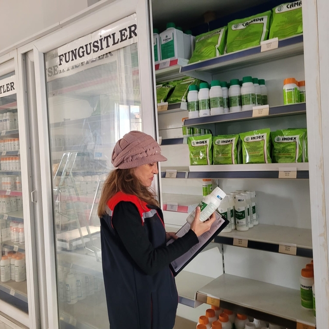 Buharkent'te bitki koruma ve gübre bayilerine denetim