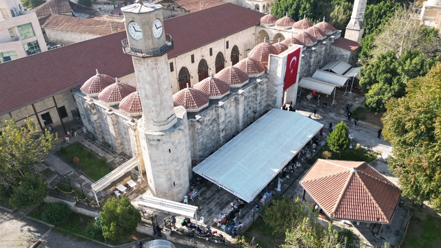 Tarsus'ta Filistin halkına destek için kermes düzenlendi