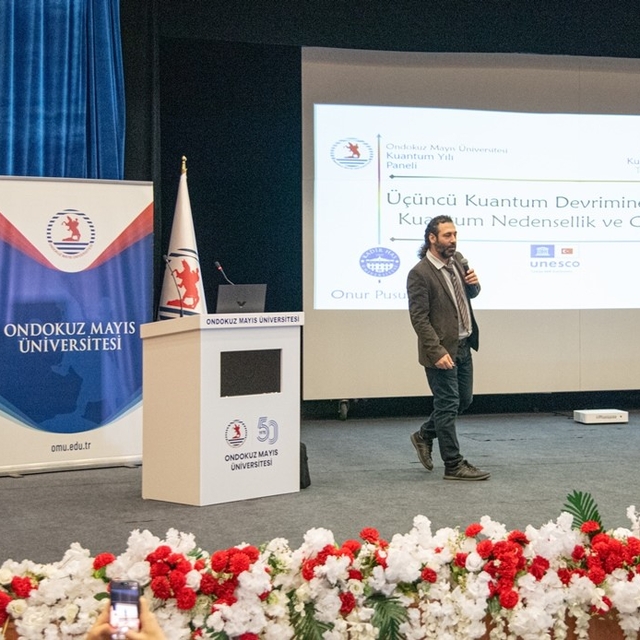 OMÜ'de kuantum bilimi ve teknolojilerinin geleceği konuşuldu