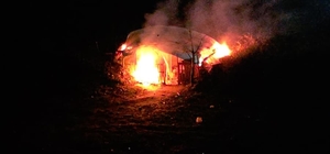 Alkoliklerin mesken tuttuğu baraka alev alev yandı