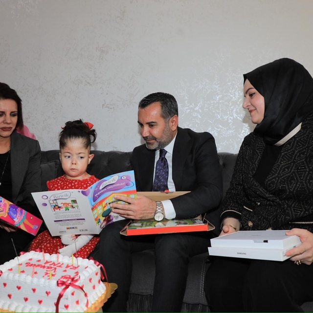 Başkan Şerifoğulları, kelebek hastası Fatma'nın çağrısını karşılıksız bırak...