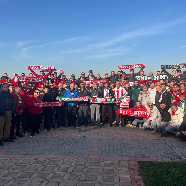 Antalyasporlulara, Kocaeli tarifesi: "Bizdensin kardeşim"