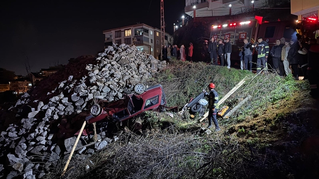 Trabzon'da otomobilin şarampole devrildiği kazada 1 kişi öldü, 3 kişi yaralandı