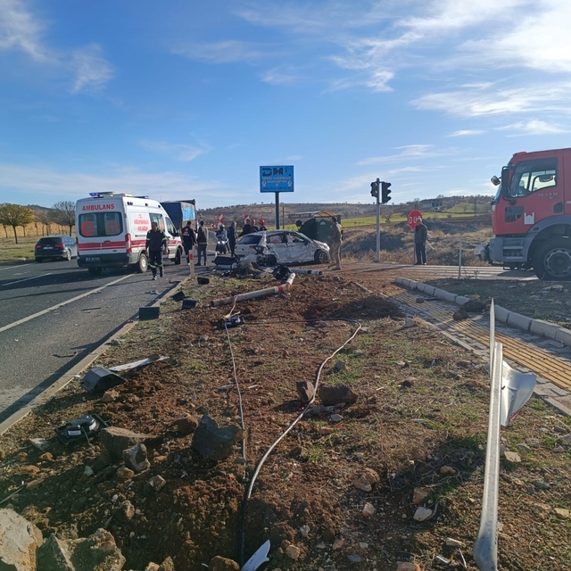 Mardin'deki kazada ağır yaralanan doktor hayatını kaybetti
