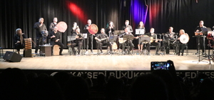 Adliye çalışanlarının kurduğu ritim topluluğu konser verdi; Başsavcı türkü söyledi