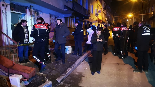 Erzurum'da bir kişi baltayla ağır şekilde yaralandı