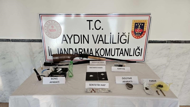 Üç ilçede eş zamanlı uyuşturucu baskını: 3 gözaltı