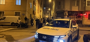 Plakası kapalı gezen motosikletin ehliyetsiz sürücüsü bekçilere yakalandı