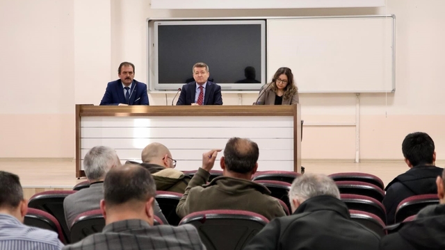 Bilecik'te devamsızlıkla mücadele toplantısı gerçekleştirildi