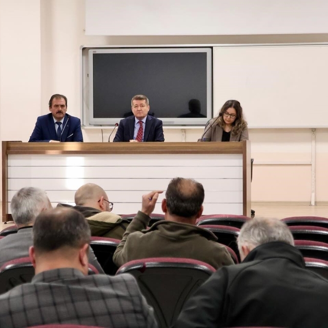 Bilecik'te devamsızlıkla mücadele toplantısı gerçekleştirildi