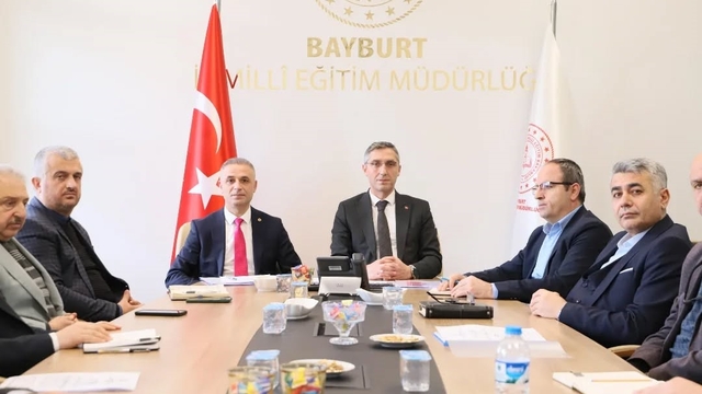 Bayburt'ta Açık Öğretim Kurumları Sınav Yürütme Kurulu toplandı