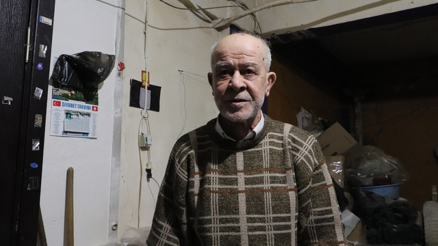 75 yaşındaki Hasan Gürbüz'ün sesini İHA duyurdu, Avusturya'dan gurbetçi yetişti
Bodrum katındaki yaşam mücadelesine uluslararası destek
Hasan amca yalnız bırakılmadı
Hasan Gürbüz:
"Memleketimizde kalbi güzel, iyi insanlar var"