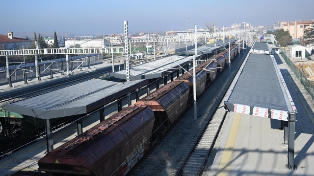 Edirne'yi İstanbul'a hızlı trenle bağlayacak projenin ilk etap çalışmaları tamamlanmak üzere