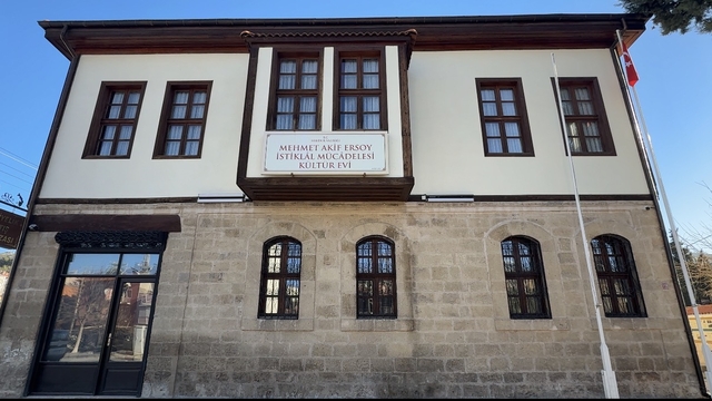 Tarihi konak, Burdur'un ilk milletvekili Mehmet Akif Ersoy'un yaşamına ışık tutuyor