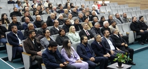 Van'da "Mide Kanseri Farkındalık Semineri" düzenlendi
Van Eğitim ve Araştırma Hastanesi Genel Cerrah Prof. Dr. Sabahattin Çelik:
"Bu çalışmada sıcak çay masum çıktı; bu faktörle ilgili herhangi bir olumsuzluk tespit edilmedi"
"Otlu peynirin günlük 150 gramdan fazla tüketilmesinin kanser riskini iki kat artırdığı belirlendi"