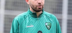 Silahlı saldırıya uğrayan futbolcu hayatını kaybetti