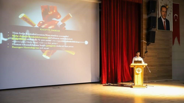 Ardahan'da "Bağımlılıkla Mücadele Konferansı" düzenlendi