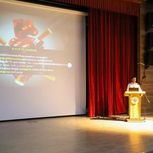 Ardahan'da "Bağımlılıkla Mücadele Konferansı" düzenlendi