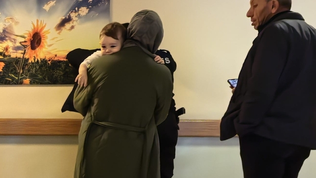 Yerde bulup, ağzına attığı fıstık akciğerine kaçtı