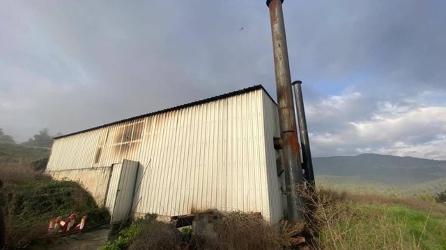 Tavuk çiftliğinde çıkan yangın korkuttu