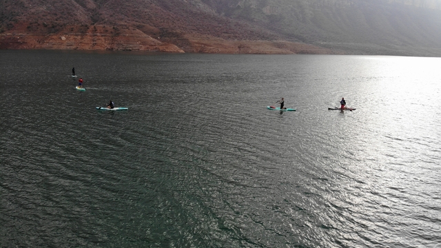 Botan Vadisi Milli Parkı kano ve sup spor topluluğuna ev sahipliği yapıyor
Supunu alan Botan Vadisi Milli Park'ında doğanın tadını çıkardı