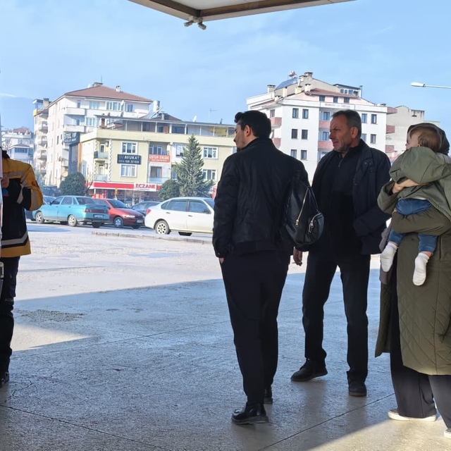 Bursa'da bebeğin akciğerine fıstık kaçtı
İnegöl ilçesinde 1 yaşındaki bebeğ...