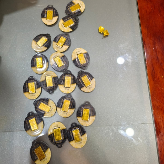 Kırşehir'de sahte altın oyununu kuyumcunun dikkati bozdu