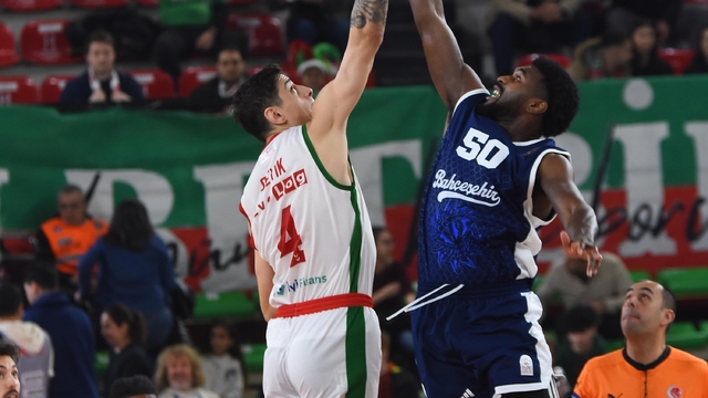 Karşıyaka – Bahçeşehir Koleji: 71-74