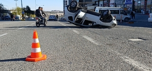 Şanlıurfa'da otomobiller çarpıştı: 4 yaralı