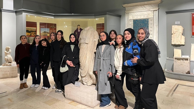 Kore'nin Renkleri Projesi çocukları kültür ve sinema ile buluşturdu