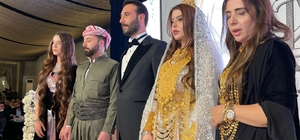 Şanlıurfa’da aşiret düğününde geline kilolarca altın takıldı