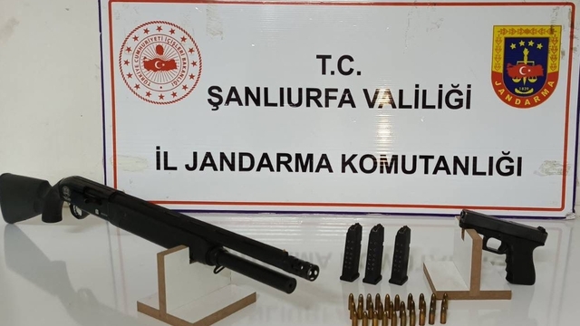 Şanlıurfa'da uyuşturucu ve silah kaçakçılığıyla ilgili 20 şüpheli hakkında işlem yapıldı