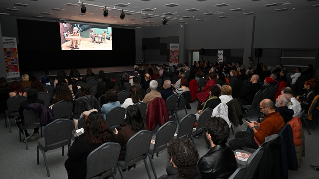 Mersin'de Uçan Süpürge Kadın Filmleri Festivali ikinci kez perdelerini açtı