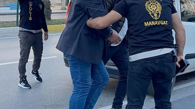 İş yerinde tartıştığı 2 kişiyi tabancayla öldürdü (2)