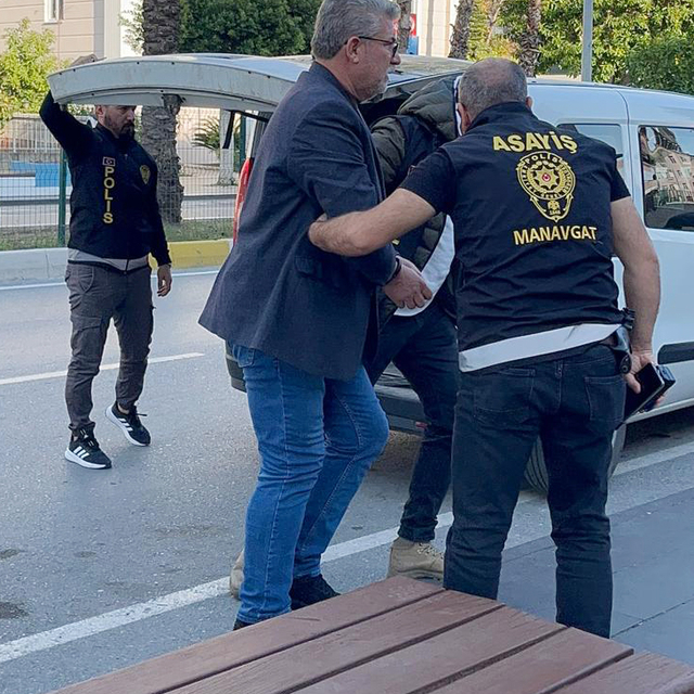 İş yerinde tartıştığı 2 kişiyi tabancayla öldürdü (2)