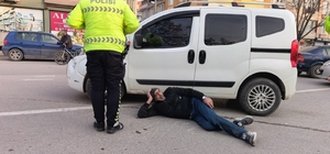 5 dakikada önce taburcu oldu kazada yaralandı