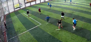 Halı sahada kalp krizi geçirip öldü