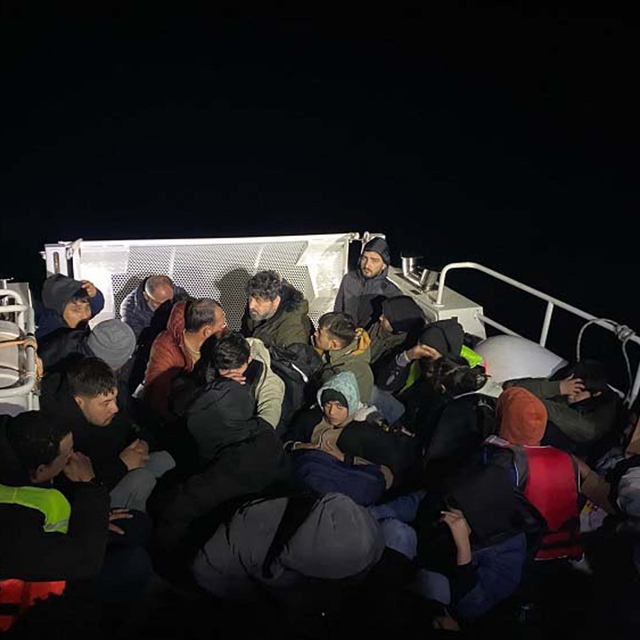 Bodrum açıklarında 39 kaçak göçmen ile 1 organizatör yakalandı